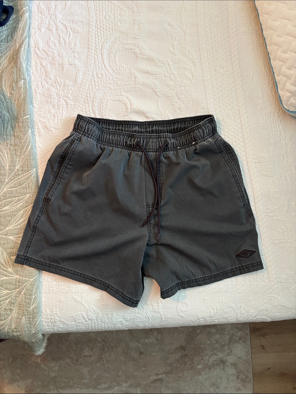 Hollister Black Mesh-Lined Drawstring Shorts Size XS
